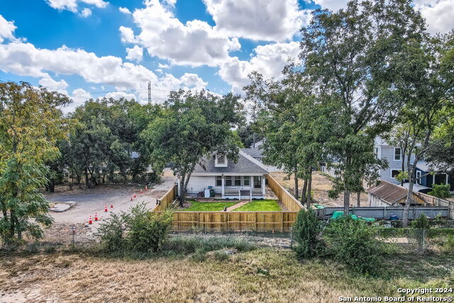 Image 44 of 45 For 515 Highland Blvd W
