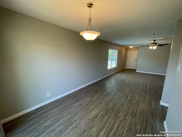 Image 14 of 35 For 7702 Heathridge