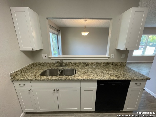 Image 7 of 35 For 7702 Heathridge