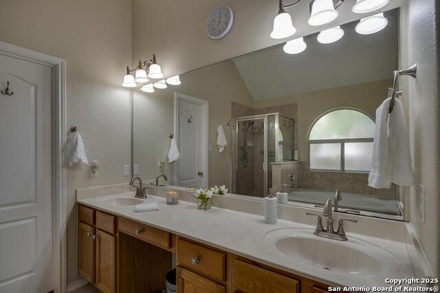 Image 19 of 30 For 18719 Rogers Pass