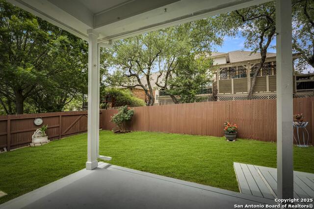 Image 28 of 30 For 18719 Rogers Pass