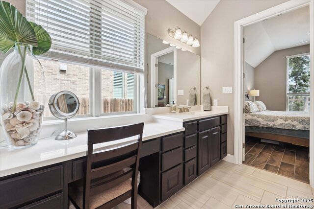 Image 37 of 47 For 3919 Monteverde Way