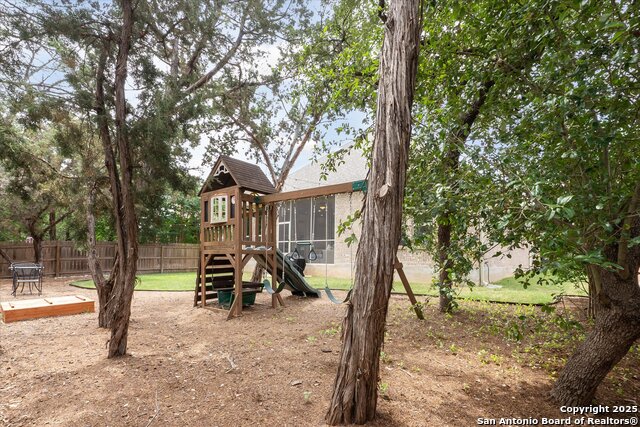 Image 46 of 47 For 3919 Monteverde Way