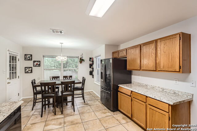 Listing photo id 9 for 10411 Tiger Paw