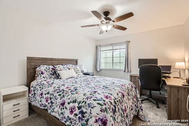 Listing photo id 17 for 10411 Tiger Paw