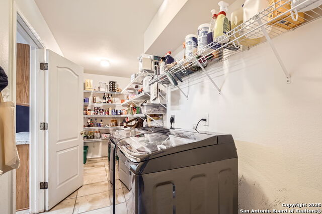 Listing photo id 20 for 10411 Tiger Paw
