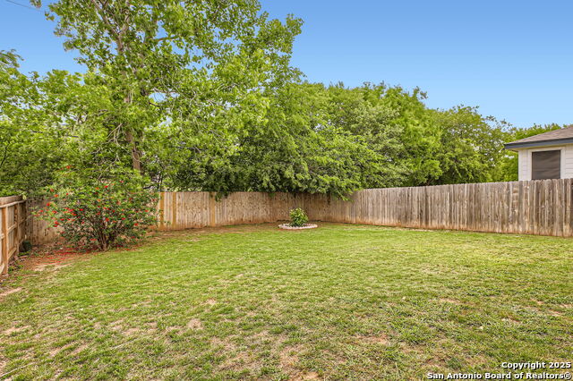 Listing photo id 23 for 10411 Tiger Paw