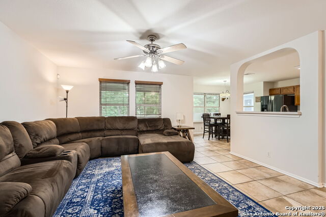 Listing photo id 2 for 10411 Tiger Paw