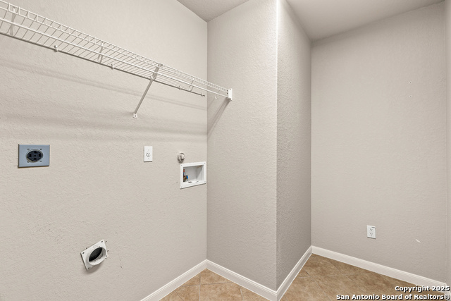 Image 23 of 41 For 3919 Maiden Way