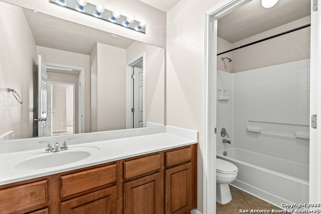 Image 27 of 41 For 3919 Maiden Way
