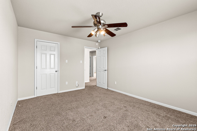 Image 32 of 41 For 3919 Maiden Way