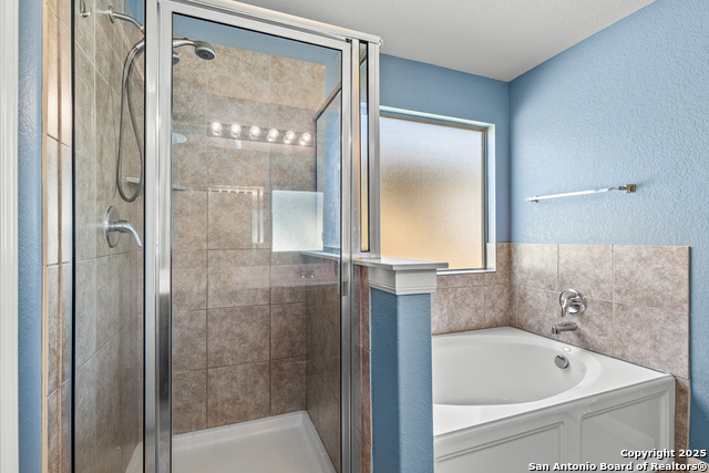 Image 4 of 41 For 3919 Maiden Way
