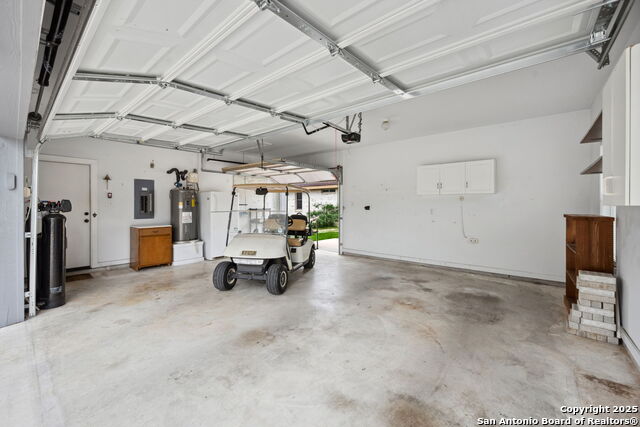 Image 10 of 24 For 460 Shayla Lane