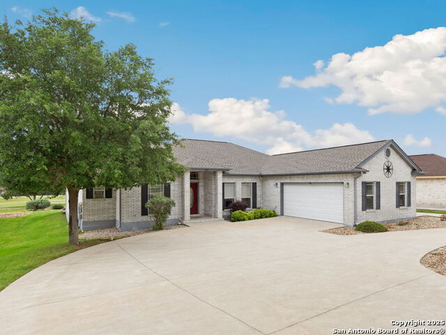 Image 2 of 24 For 460 Shayla Lane