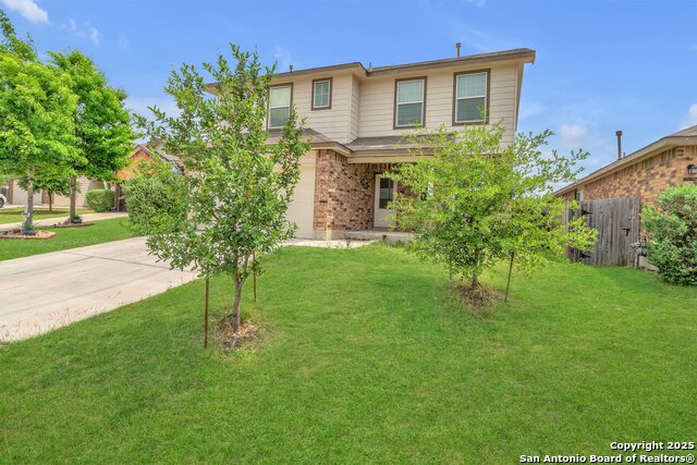 Listing photo id 0 for 2606 Yaupon Ranch