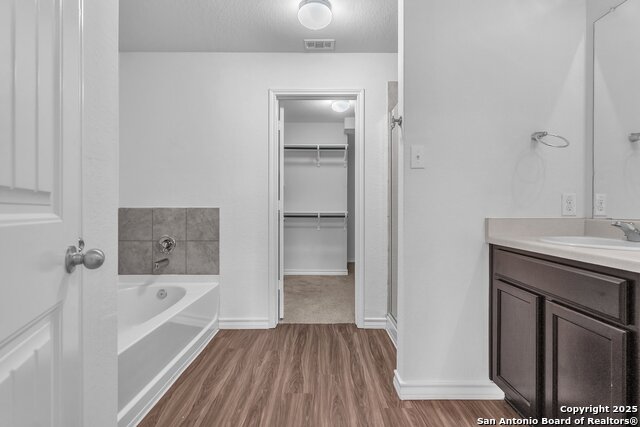 Listing photo id 27 for 2606 Yaupon Ranch