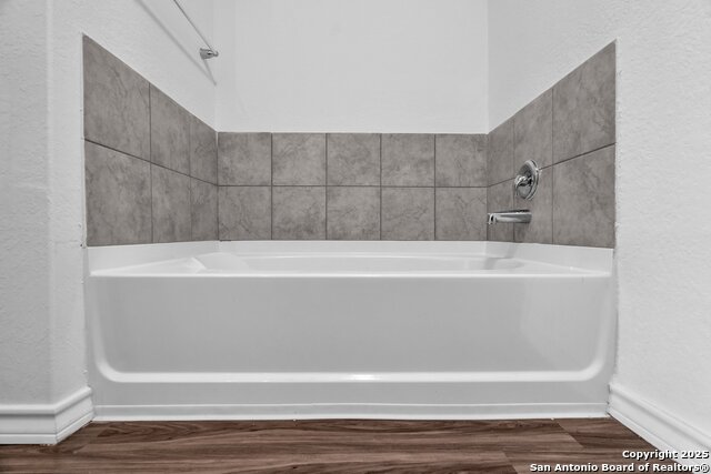 Listing photo id 29 for 2606 Yaupon Ranch