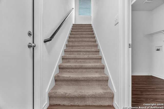 Listing photo id 35 for 2606 Yaupon Ranch