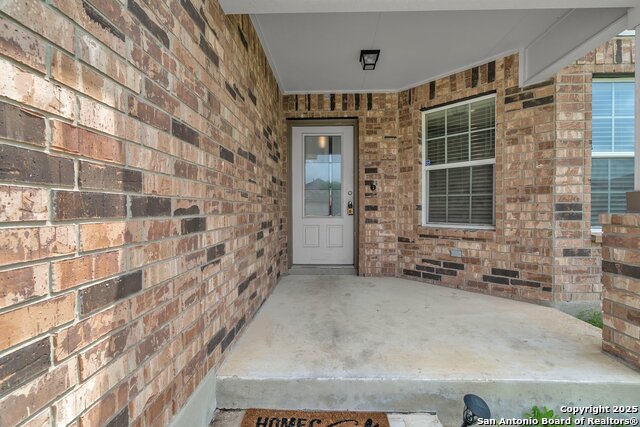 Listing photo id 3 for 2606 Yaupon Ranch