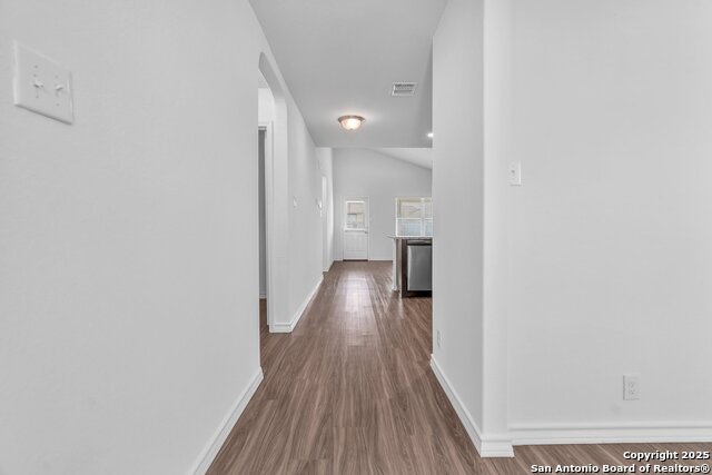 Listing photo id 4 for 2606 Yaupon Ranch