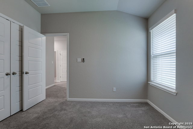 Listing photo id 15 for 3008 Sonoma