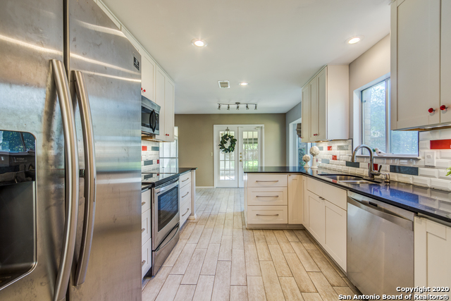 Image 10 of 25 For 8706 Collingwood