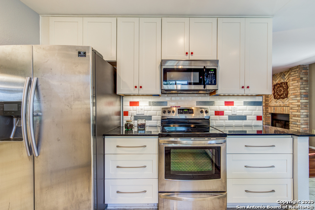 Image 12 of 25 For 8706 Collingwood