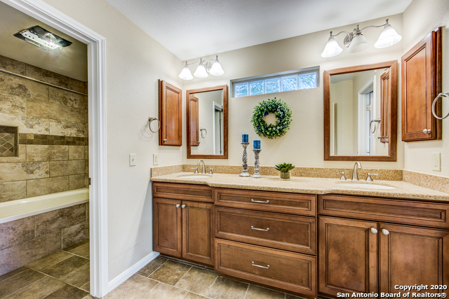 Image 16 of 25 For 8706 Collingwood