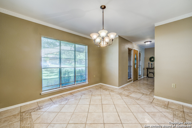 Image 4 of 25 For 8706 Collingwood