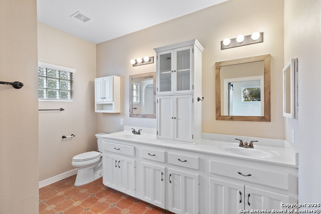 Image 26 of 41 For 29303 Sumpter Dr