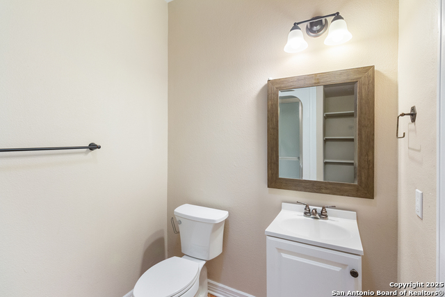 Image 30 of 41 For 29303 Sumpter Dr