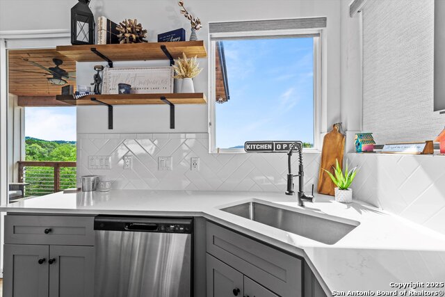 Image 11 of 43 For 537 Dusty Saddle