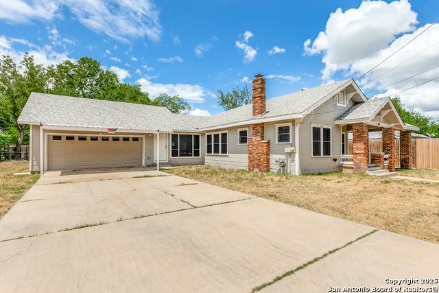 Details for 2415 W Wildwood, San Antonio, TX 78201