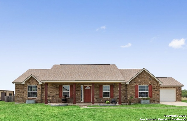 Details for 145 Gentle Breeze, Floresville, TX 78114