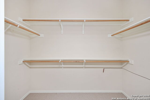 Listing photo id 20 for 5803 Sugarberry