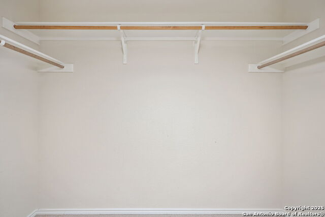 Listing photo id 25 for 5803 Sugarberry