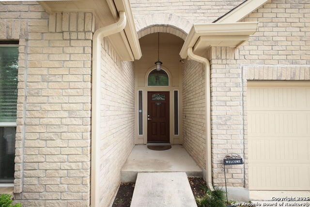 Listing photo id 2 for 5803 Sugarberry