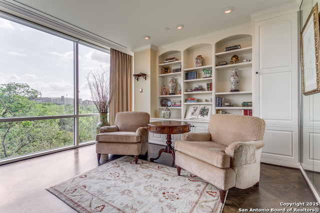 Image 9 of 25 For 200 Patterson  312