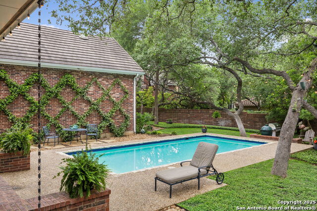 Listing photo id 1 for 11822 Elmscourt