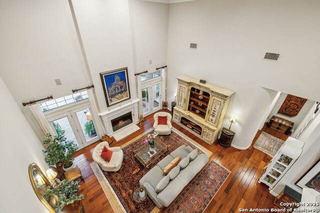 Listing photo id 30 for 11822 Elmscourt
