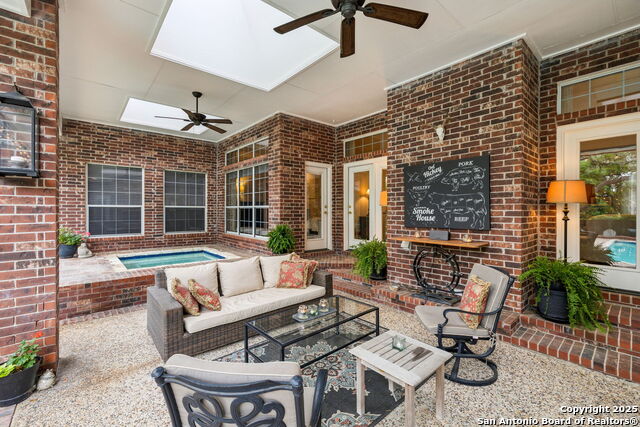 Listing photo id 41 for 11822 Elmscourt