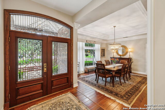 Listing photo id 3 for 11822 Elmscourt