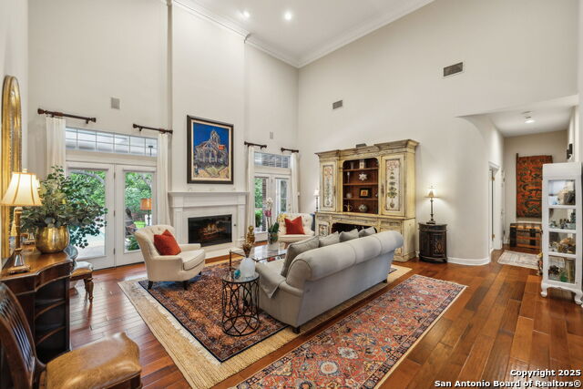 Listing photo id 5 for 11822 Elmscourt