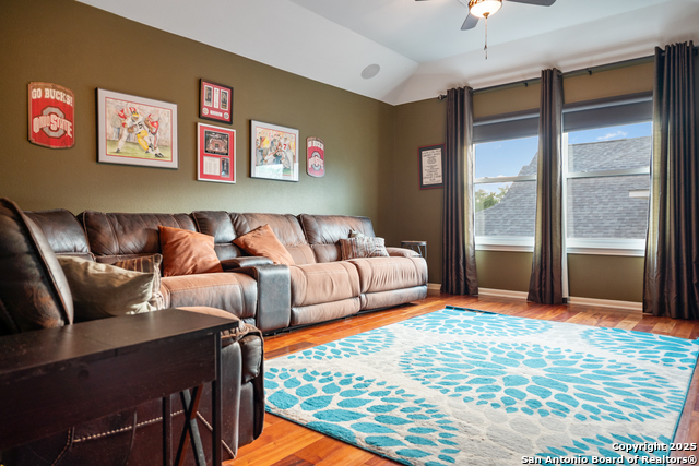 Image 21 of 46 For 2615 Manor Ridge