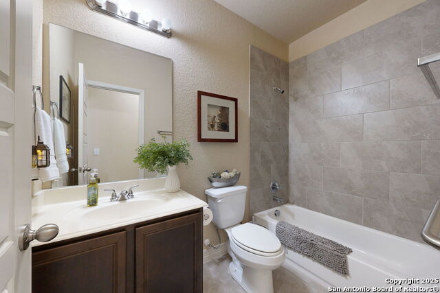 Listing photo id 10 for 9619 Rousseau