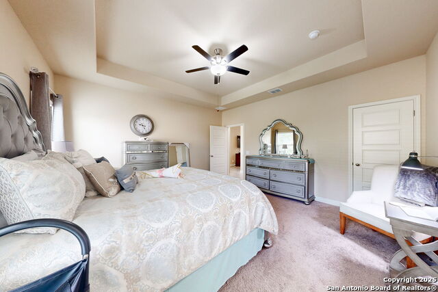 Listing photo id 27 for 9619 Rousseau