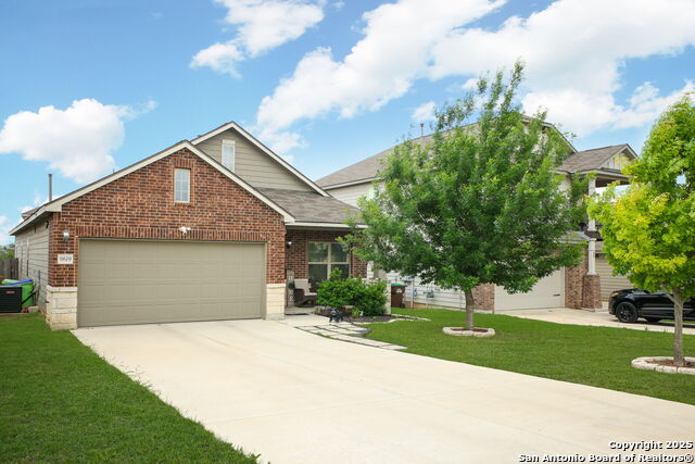 Listing photo id 1 for 9619 Rousseau