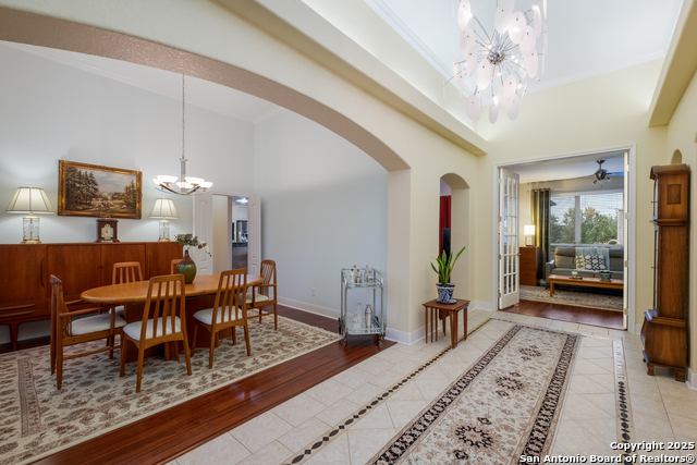 Image 10 of 47 For 1427 Clementson Dr