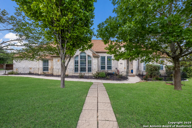 Image 7 of 47 For 1427 Clementson Dr
