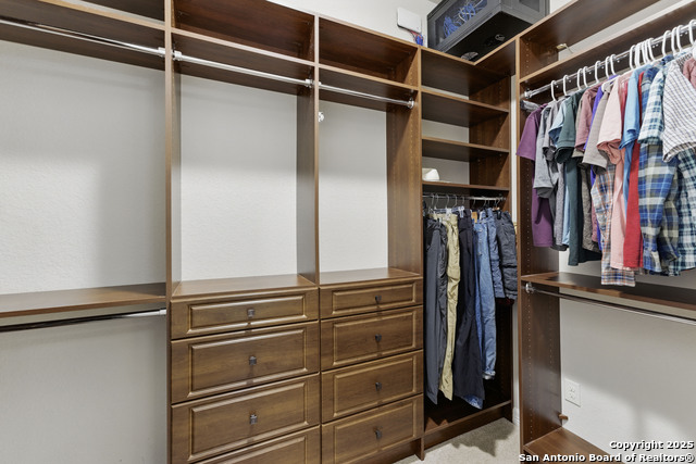 Image 22 of 49 For 2350 Geneseo Oaks